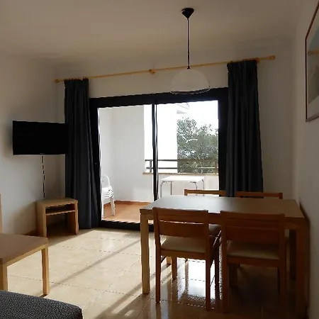 Apartament Marina *
